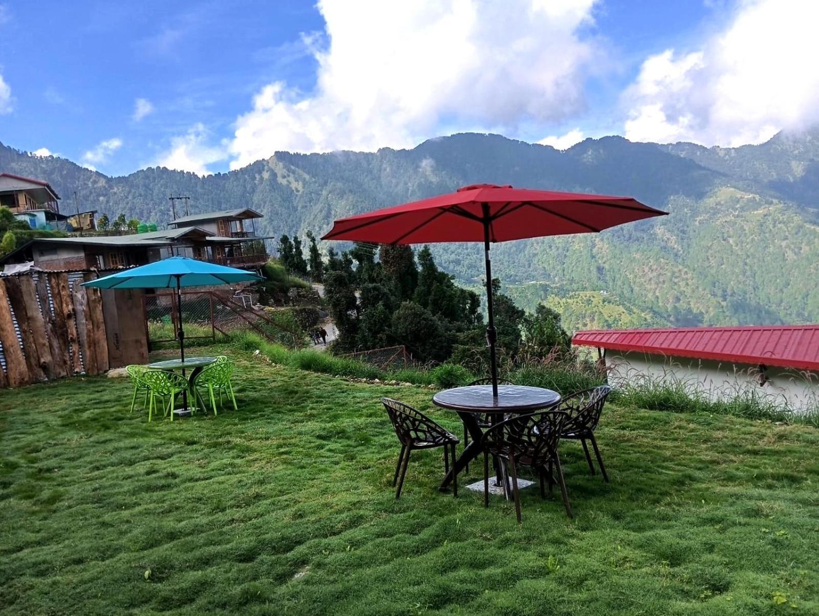 The Vintage Hill Village - Himalayan Boutique Resort Kanatal Zewnętrze zdjęcie
