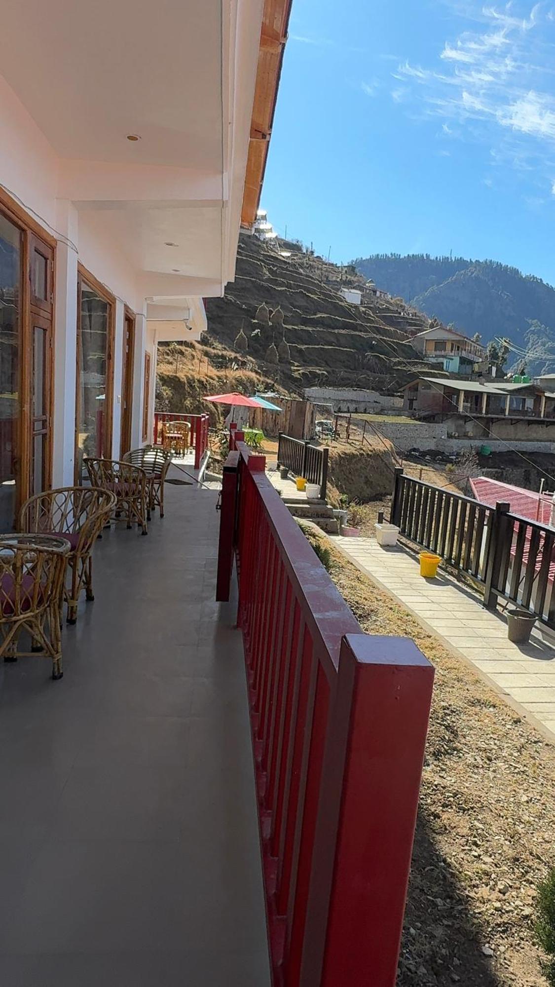 The Vintage Hill Village - Himalayan Boutique Resort Kanatal Zewnętrze zdjęcie